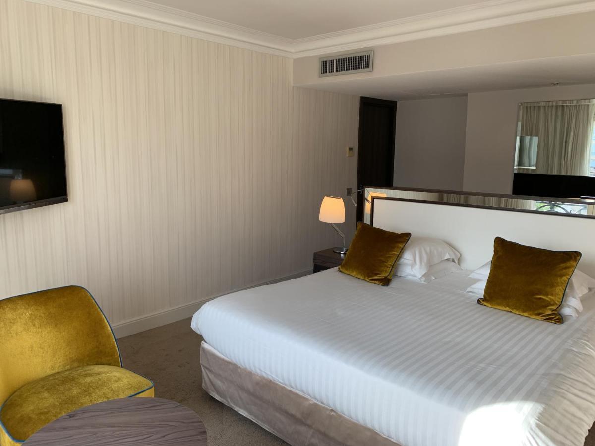 Hotel Le Canberra Cannes Exterior foto