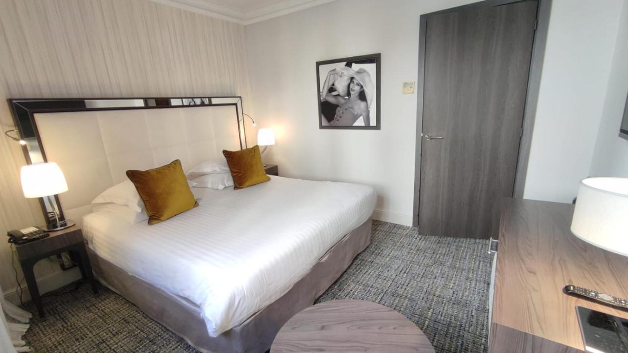 Hotel Le Canberra Cannes Exterior foto