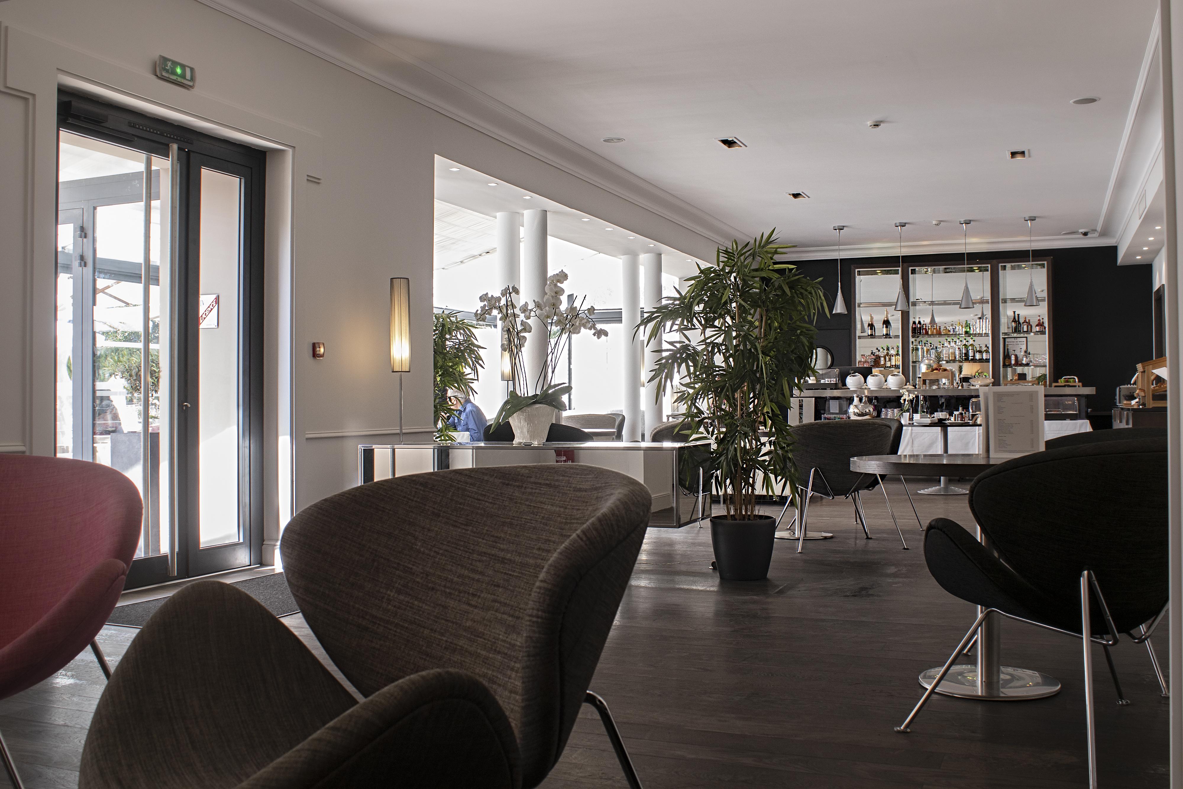 Hotel Le Canberra Cannes Exterior foto