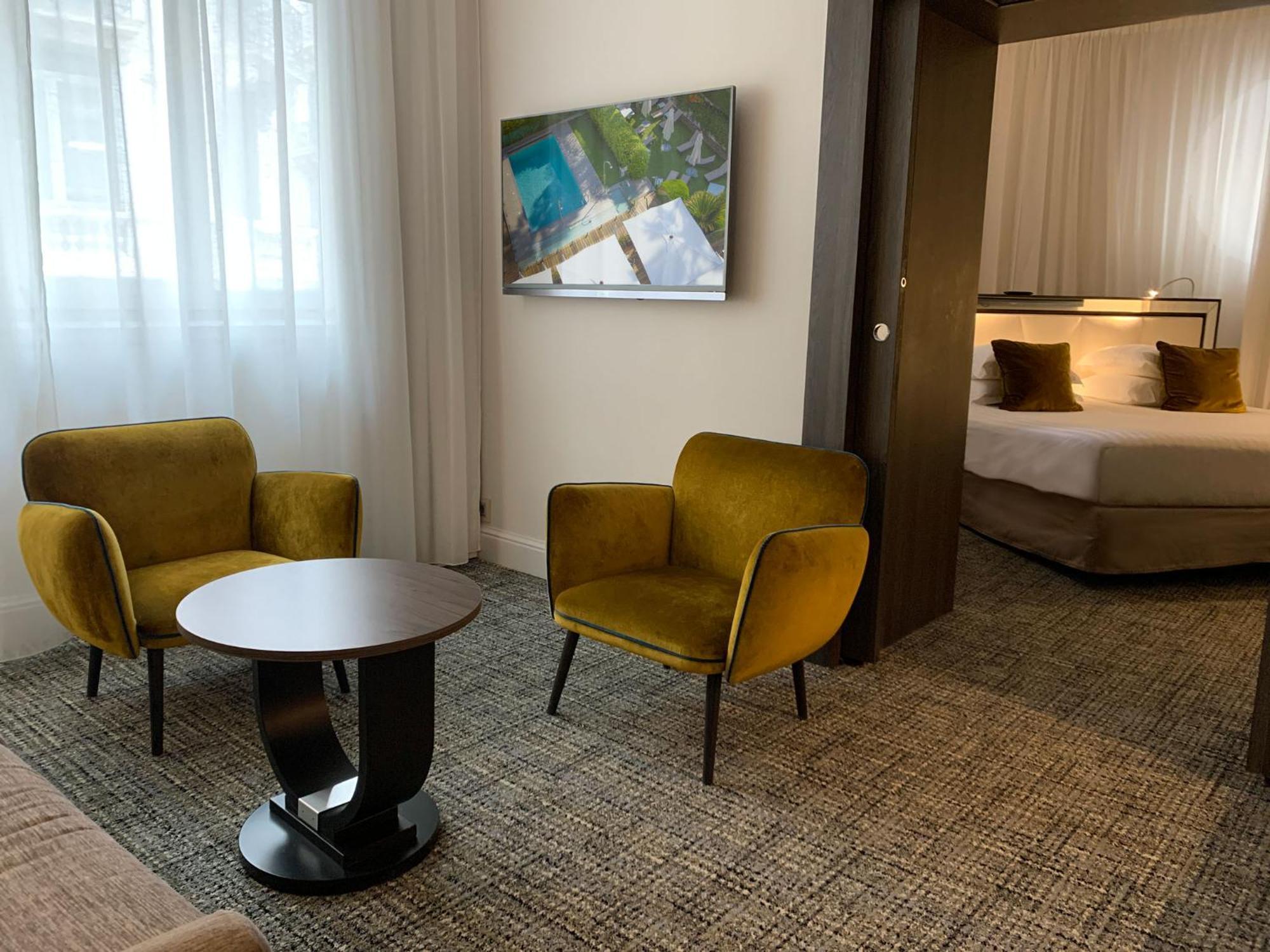 Hotel Le Canberra Cannes Exterior foto