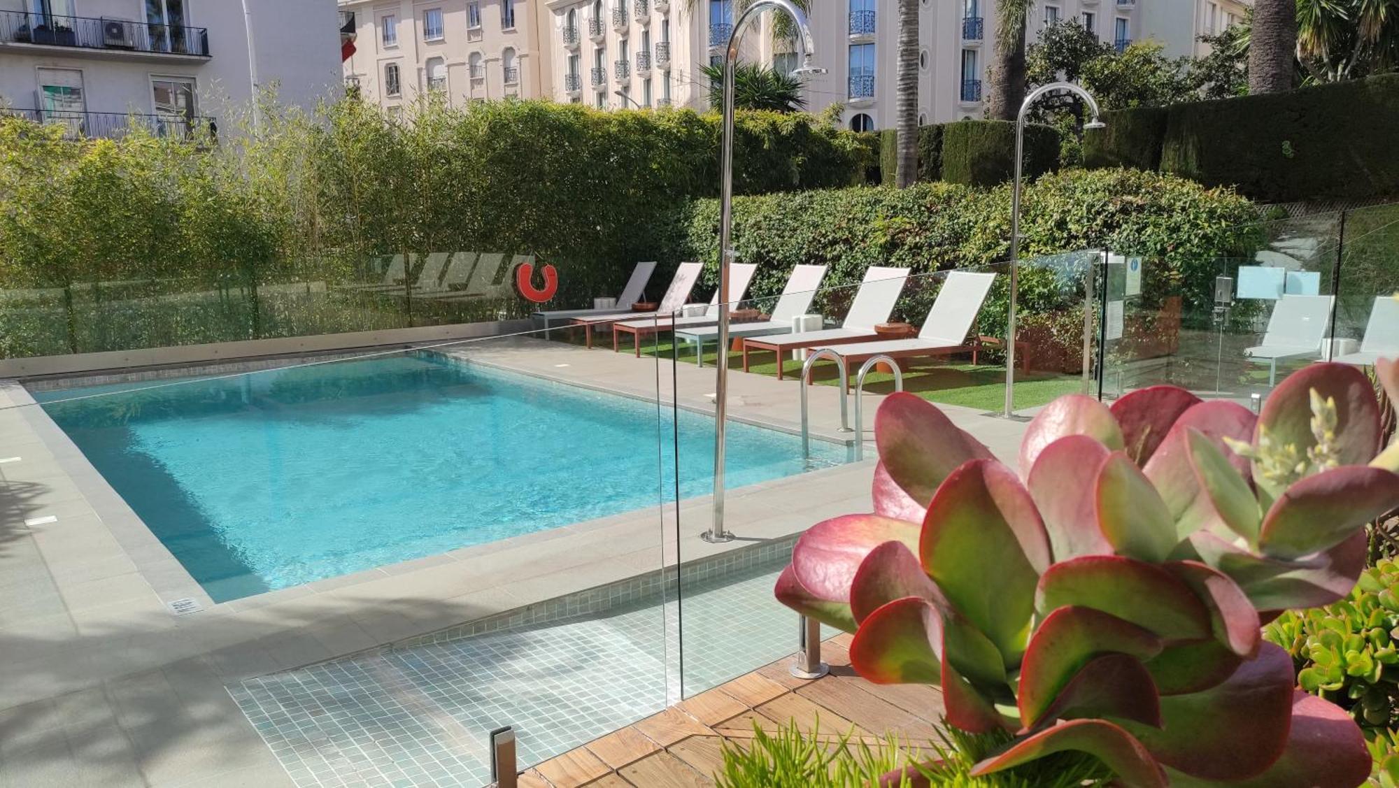 Hotel Le Canberra Cannes Exterior foto